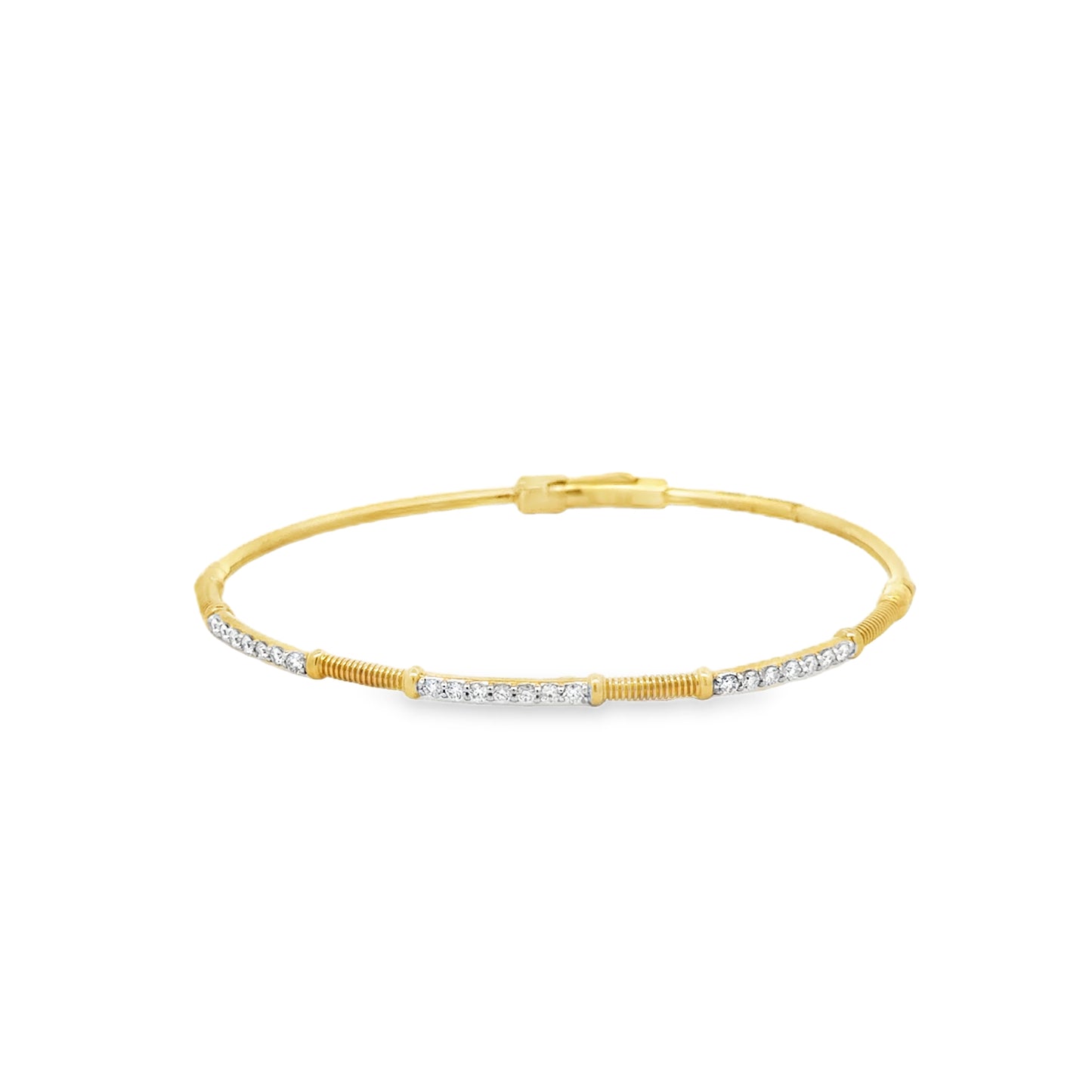 18K Yellow Gold Diamond Bangle Bracelet (0.40ct)