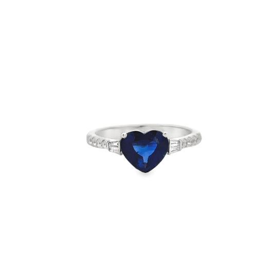 18K White Gold Sapphire & Diamond Fashion Ring
