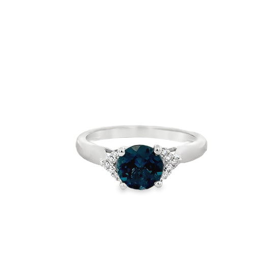14K White Gold London Blue Topaz Fashion Ring 1 Lb 1.53ct