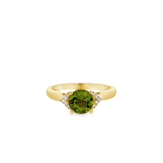 14K Yellow Gold Peridot Fashion Ring