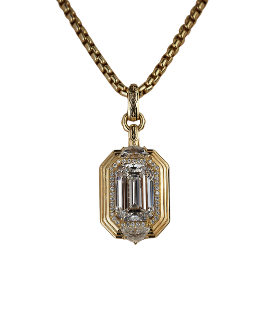 18K Yellow Gold Diamond Pendant